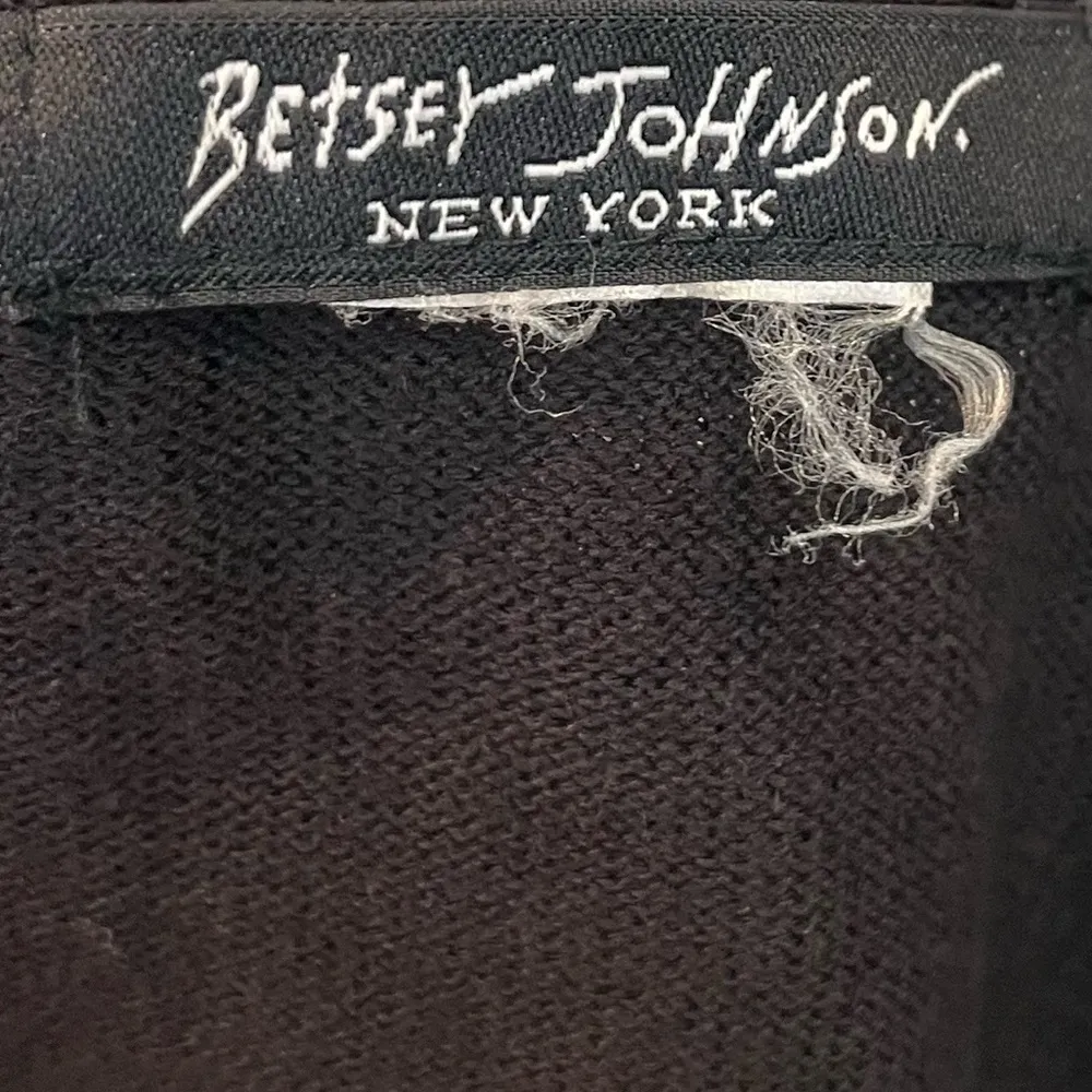 Vintage 90’s Betsy Johnson Black Knit Cropped Cardigan Top w/ Beaded Fringe US4 - Image 8