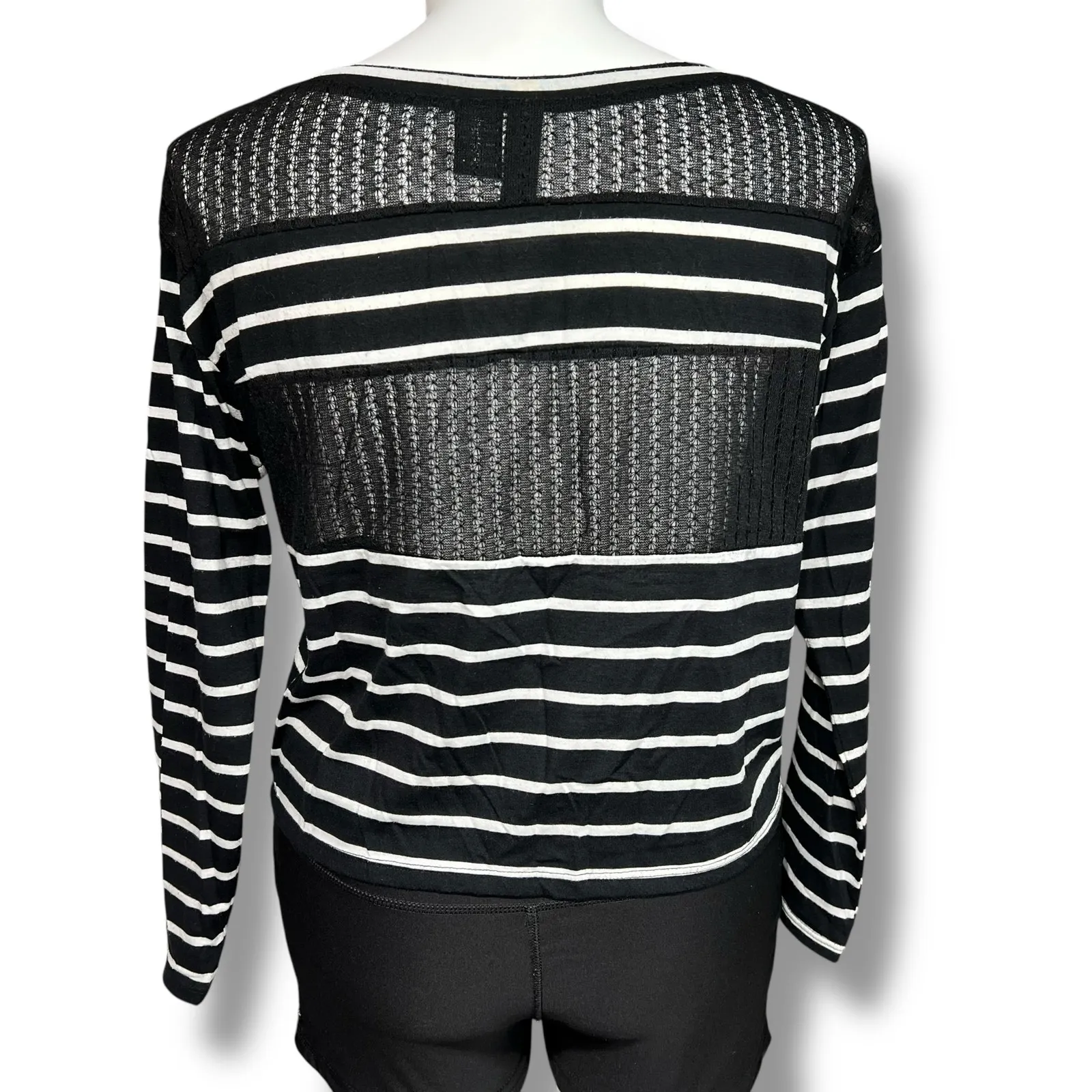 Weavers Womens Crop Top Long Sleeve TShirt Stripes Sheer Fish Net Black White XL - Image 3