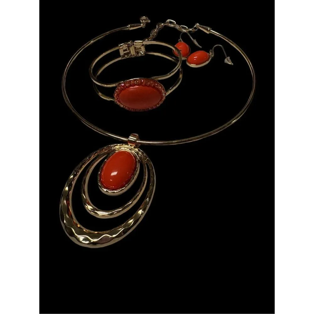 Cato gold and salmon hoop necklace, earrings and bracelet set - Image 3
