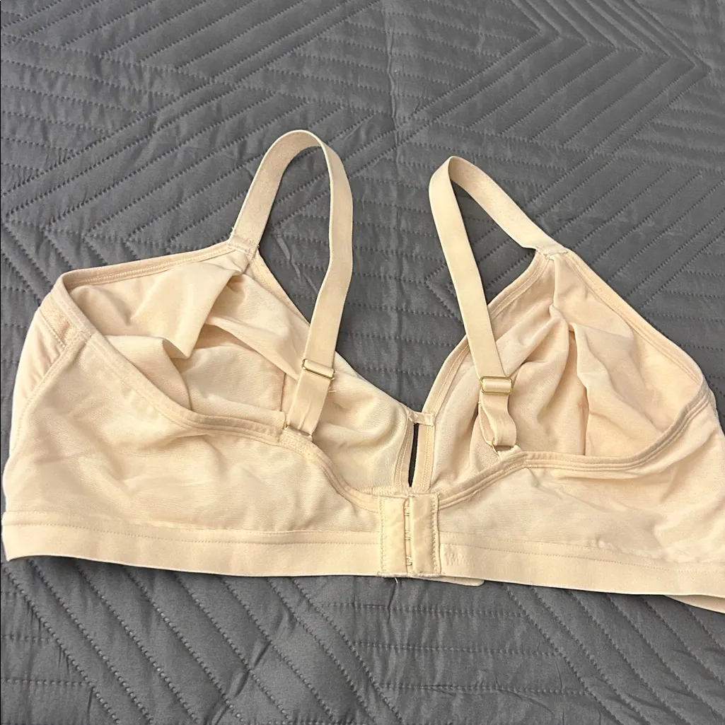 Lively Women's Bra Set - Image 3