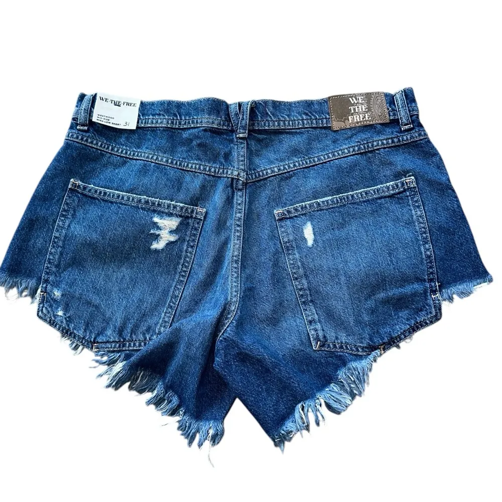 NWT Free People We The Free Westwood Mid Rise High Low Jean Shorts - Image 8