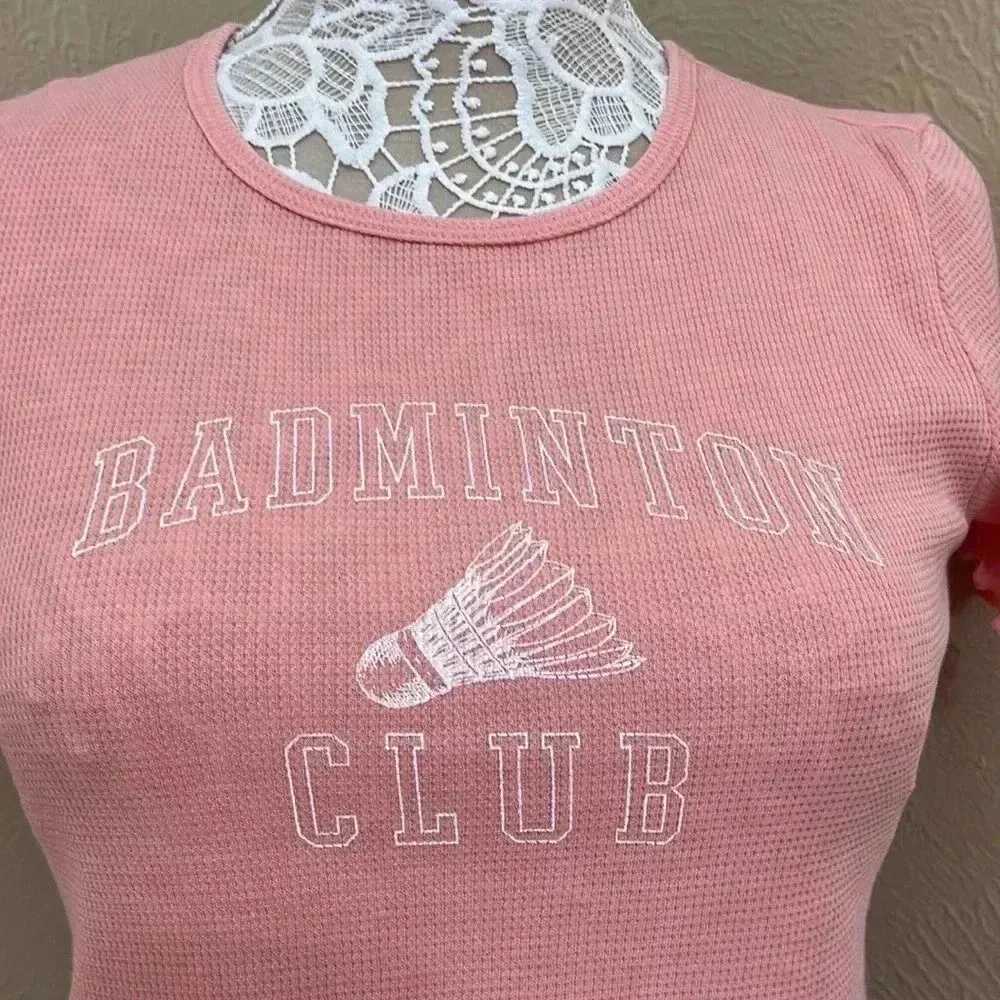 2/15 American Eagle tee - Image 2