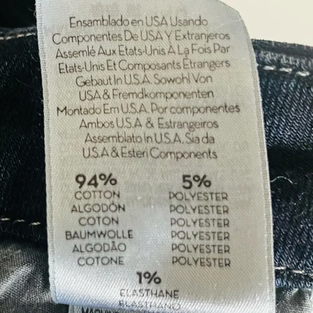 Mother High Waisted Looker jeans in the "Coffee Tea or Me" wash Blue Size 25 - Image 11