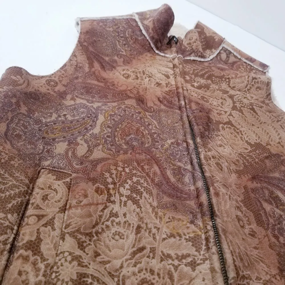Jones New York Sport Suede Western Print Shearling Vest Jacket - Image 10