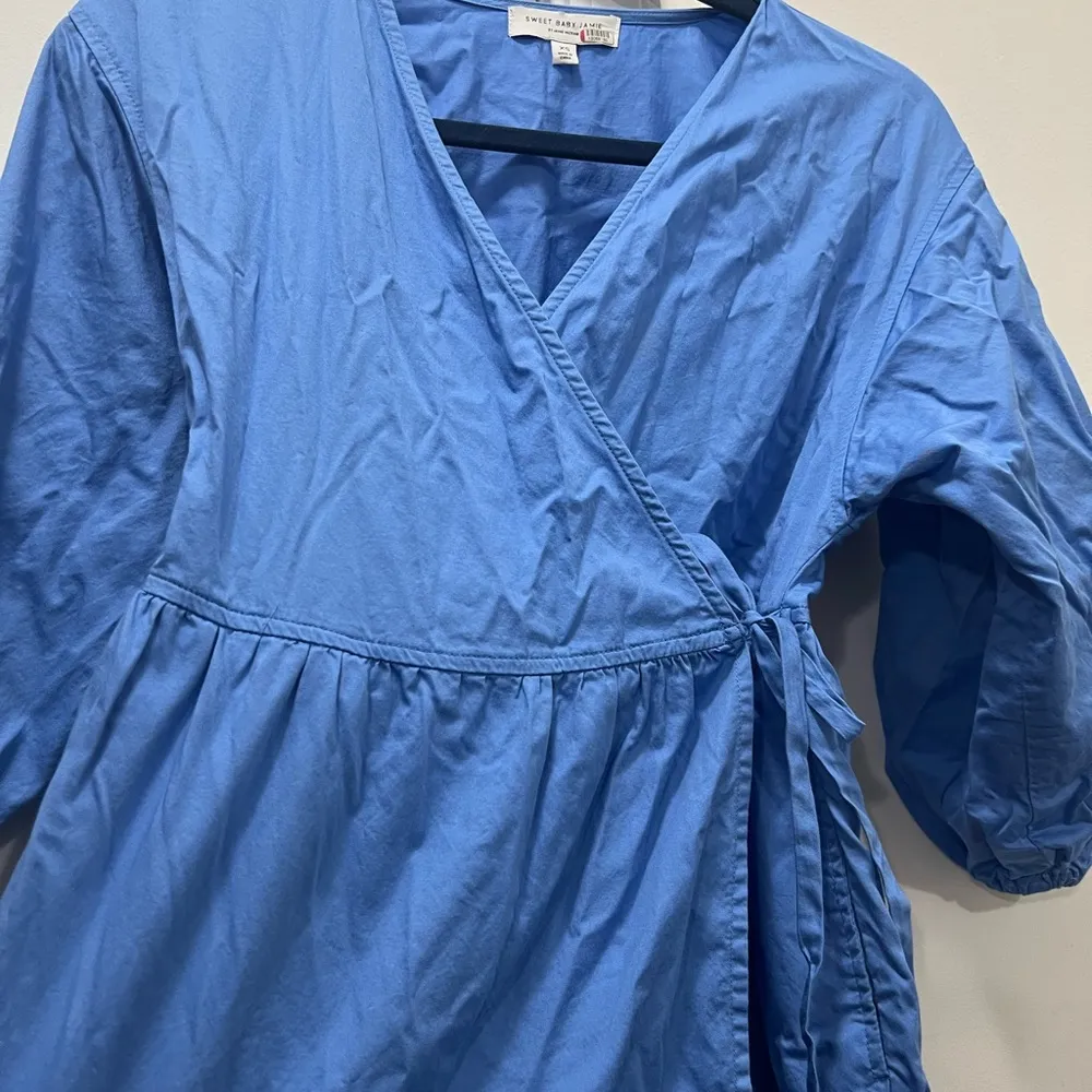 Sweet Baby Jamie Blue Tiered Wrap Dress Size XS $276 - Image 4