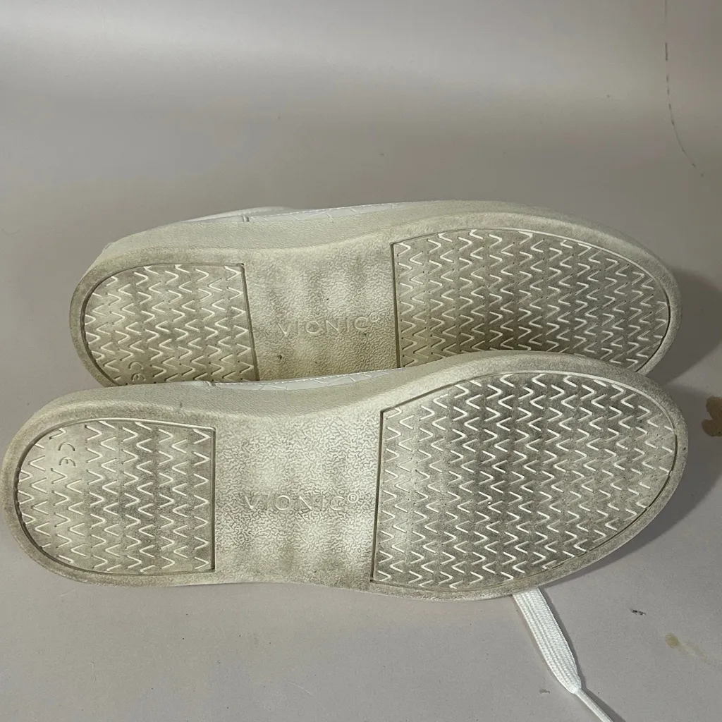 Vionic White Casual Sneakers - Image 7