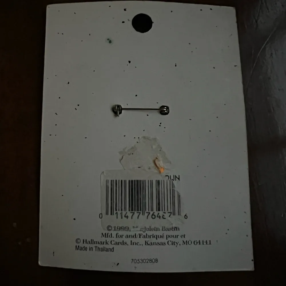 Marlin Bastin by Hallmark dog brooch - Image 2