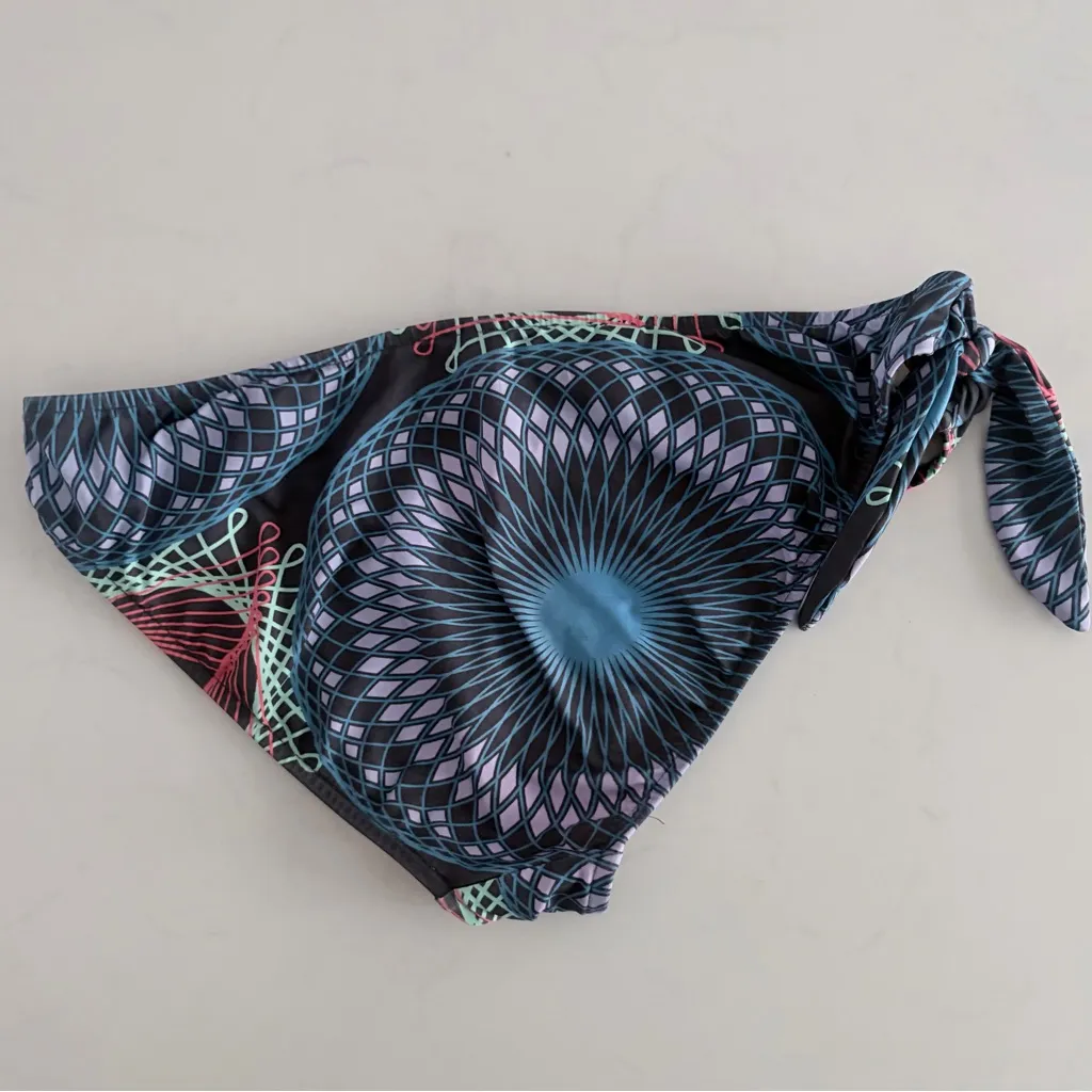 Tibi Multicolor Bikini Size Medium - Image 4