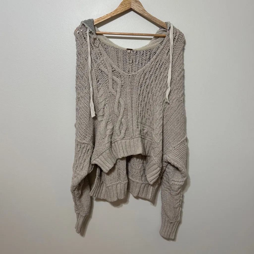 Free People Elan Tierra Cable Knit Hoodie Sweater Size Medium Oversized Cream - Image 3