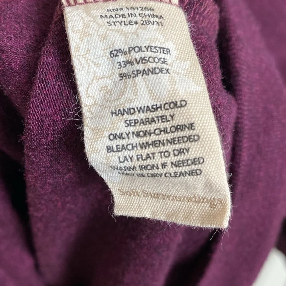 Soft Surroundings Long Sleeve V Neck Asymmetrical Sweater Size S - Image 10