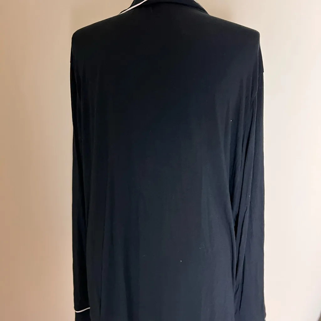 Eberjey Black Pajama Top with White Trim - Image 2