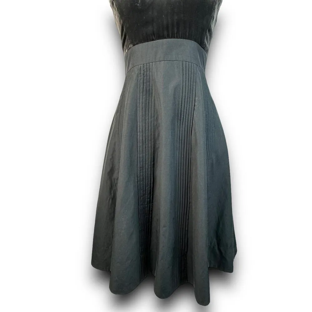 Moulinette Soeurs Black Fit and Flare Dress Velvet Top Pintuck Pleating Size 2 - Image 3