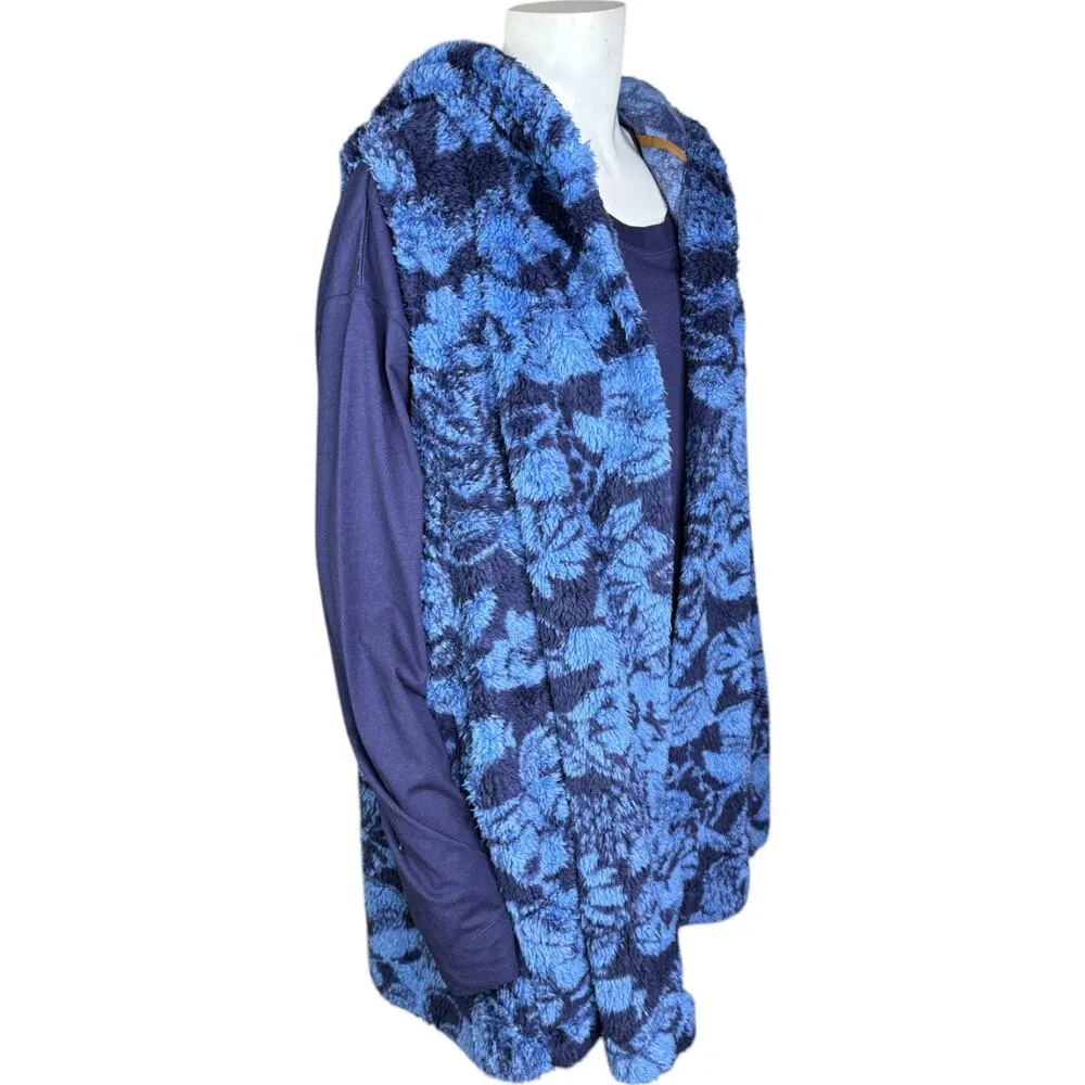 Koolaburra by UGG Cozy Sherpa Hooded Vest & Long Sleeve Tee Navy Floral 3X - Image 6