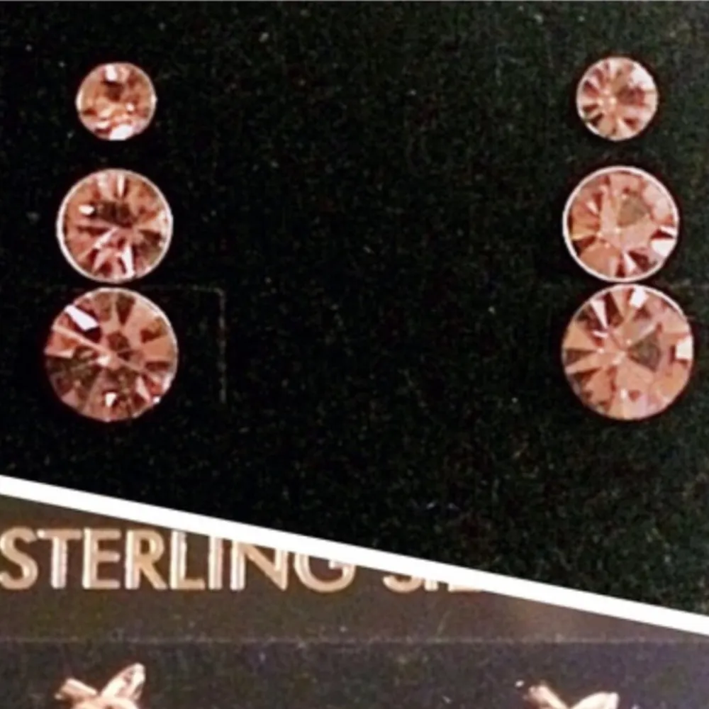 Genuine Swarovski Crystal stud earrings - Image 3