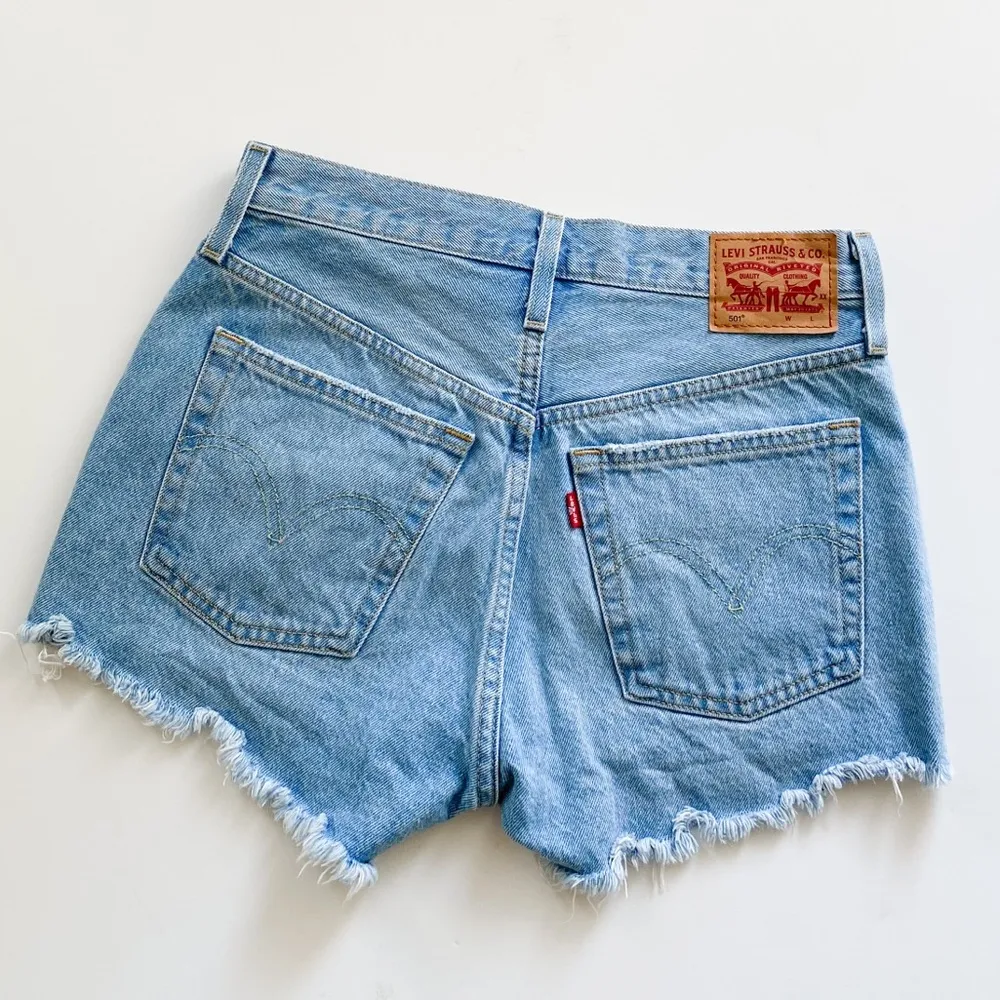 501 Light Wash Cutoff Denim Shorts - Image 4