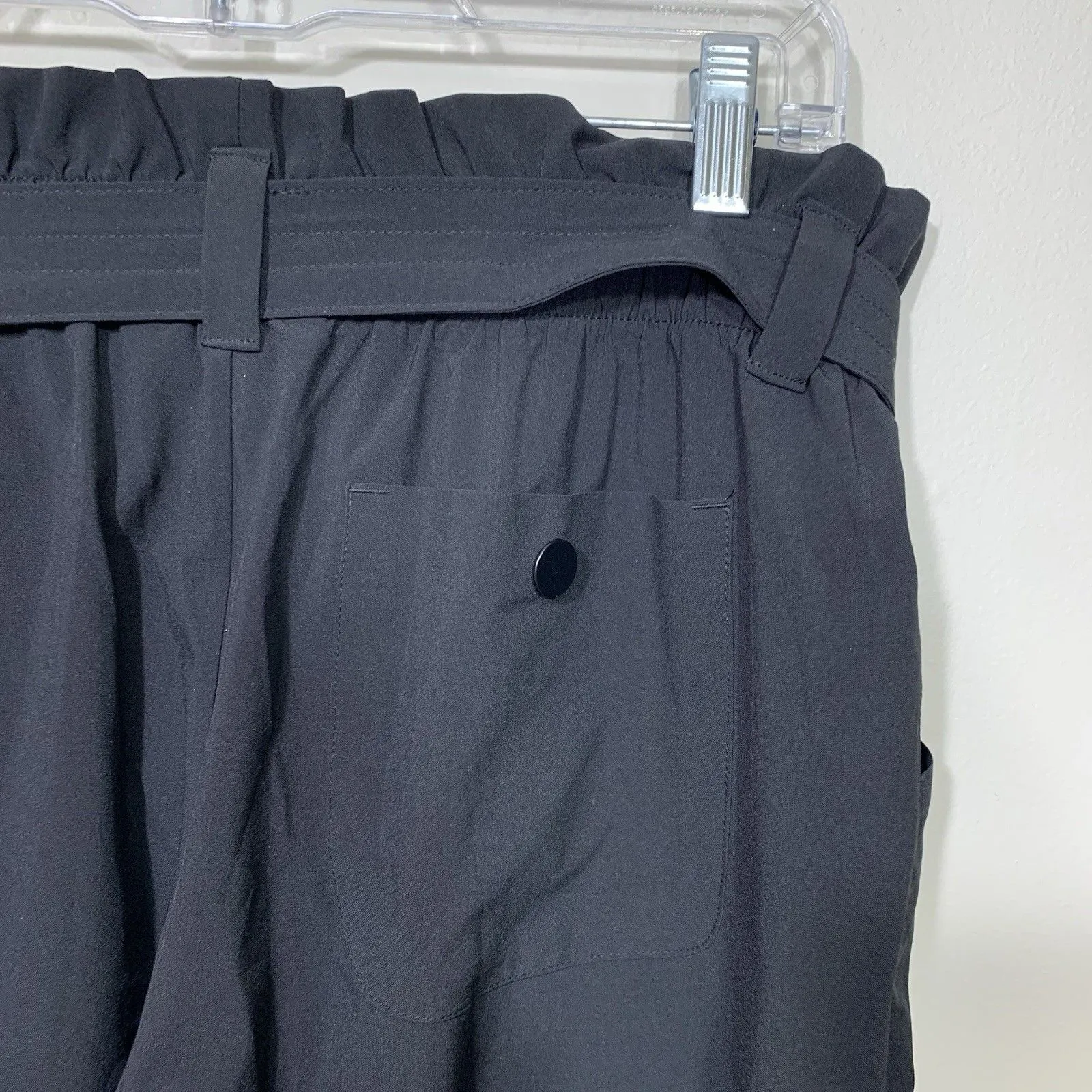 Athleta Women’s Paperbag Waist Pants Size 8 Black Tie Belt Tapered Fit Inseam 28 - Image 7