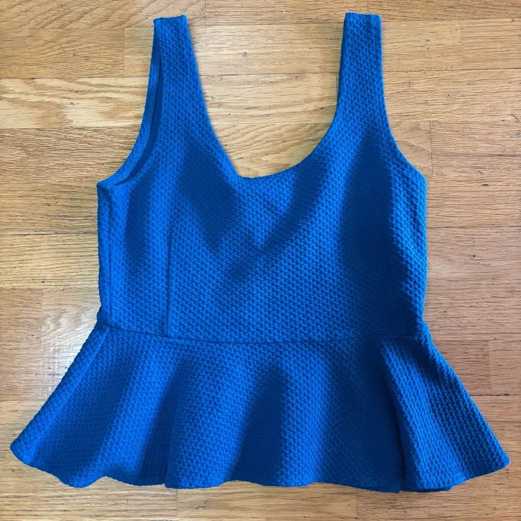 Ganni Blue Textured Preppy Coastal Resortwear Career Quiet Luxury Peplum Top L - Image 3