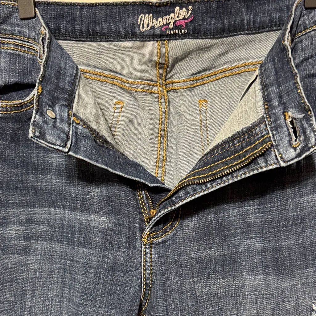 Wrangler Dark Blue Flare Jeans with Floral Embroidery  Size 13 34” L - Image 7