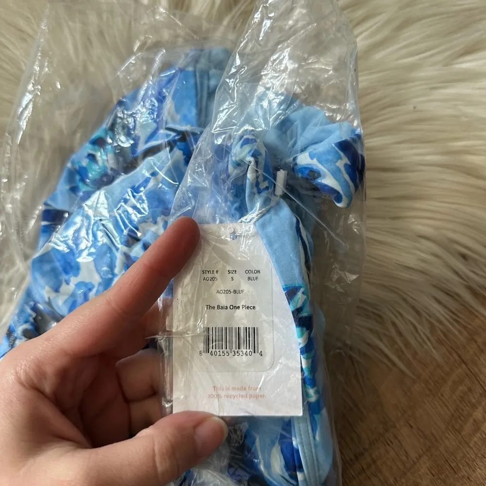 ANDIE The Baia One Piece In Blue Floral - Image 6