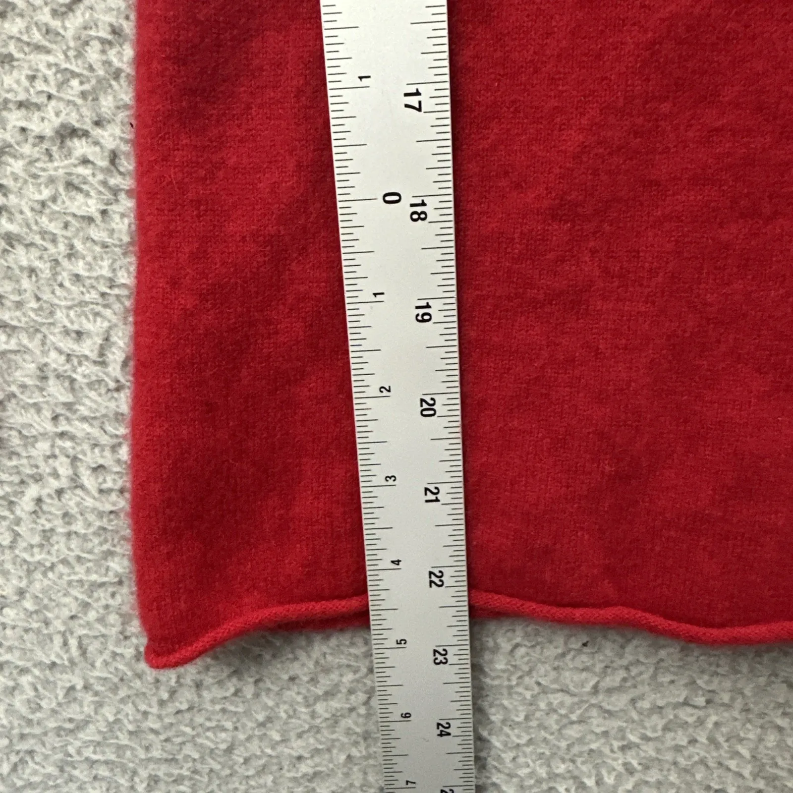 Y2K Old Navy Cashmere Sweater Red Quiet Luxury Holiday 2008 Women's Small - Image 8