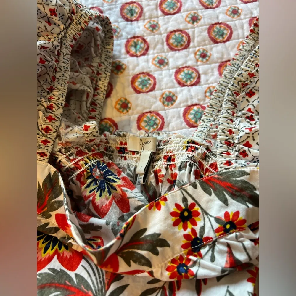 EUC Joie Cleona Floral Poof Sleeve Baby Doll Top Size Small Retails $168 - Image 7