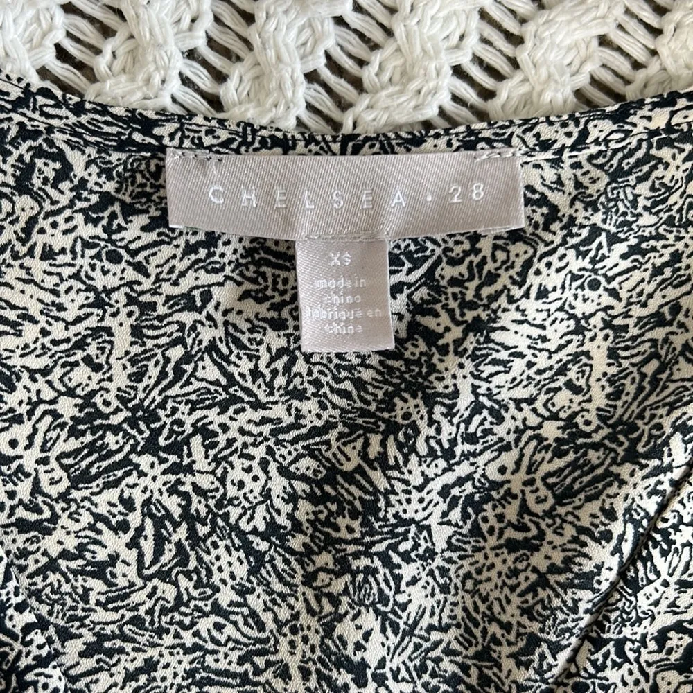 nwt // Chelsea 28 tuck front wrap blouse - Image 9