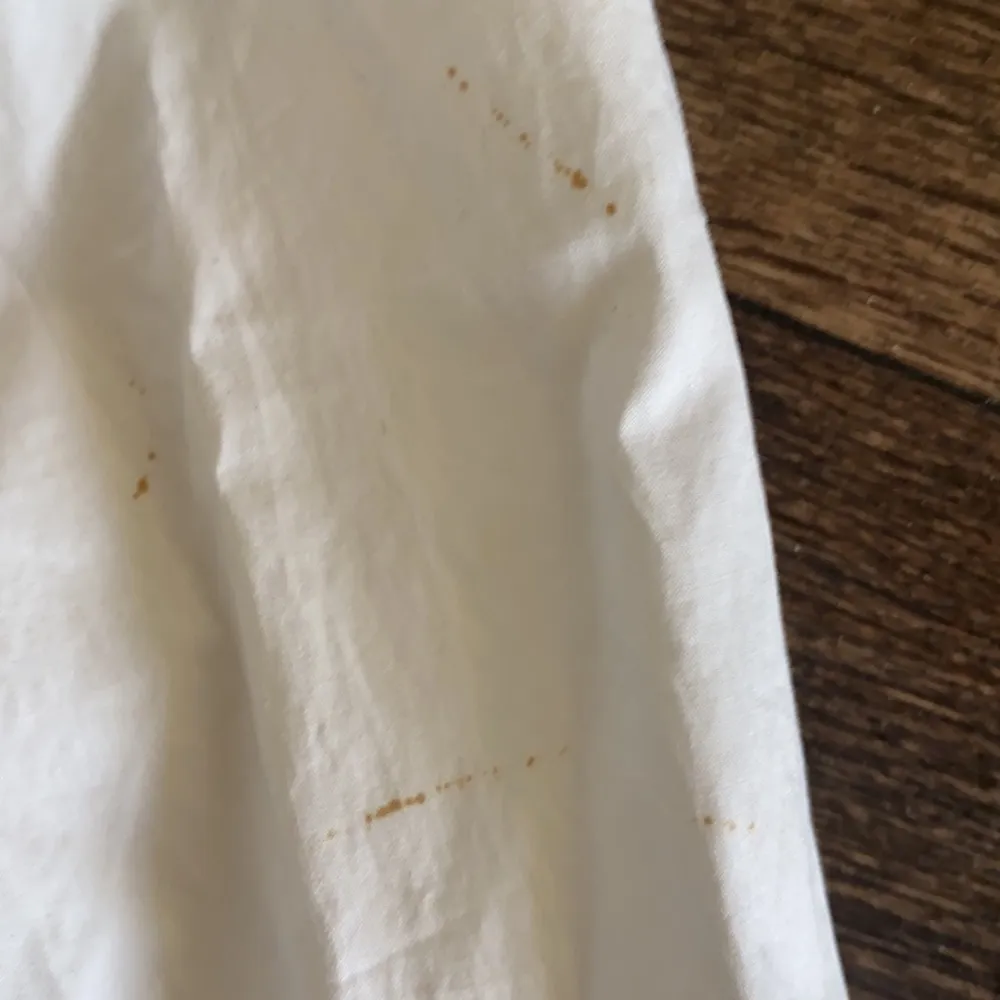 DKNY  White Bottom Up - Image 6