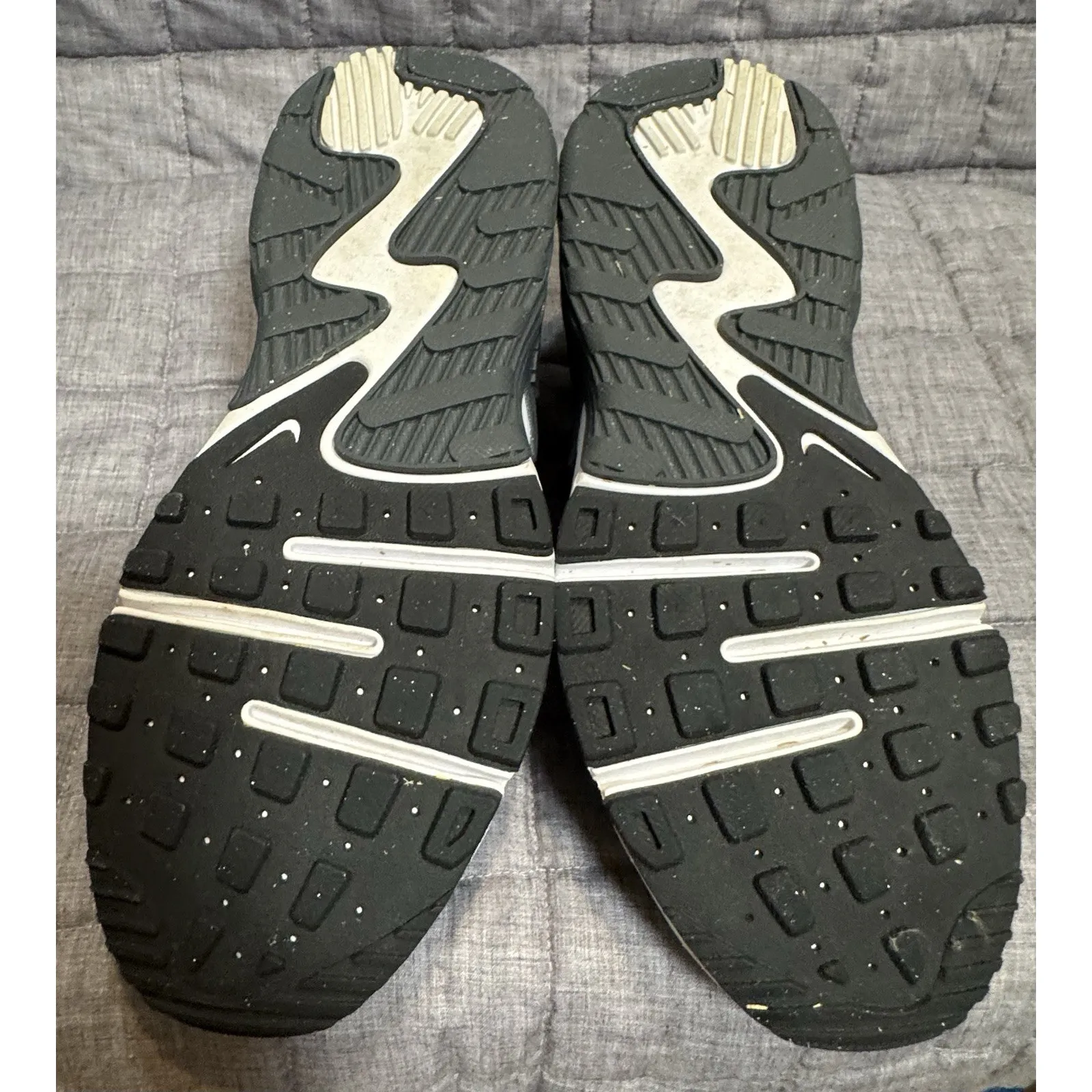 Nike Air Max Excee CD5432-003, Black and White, Size 8 - Image 8