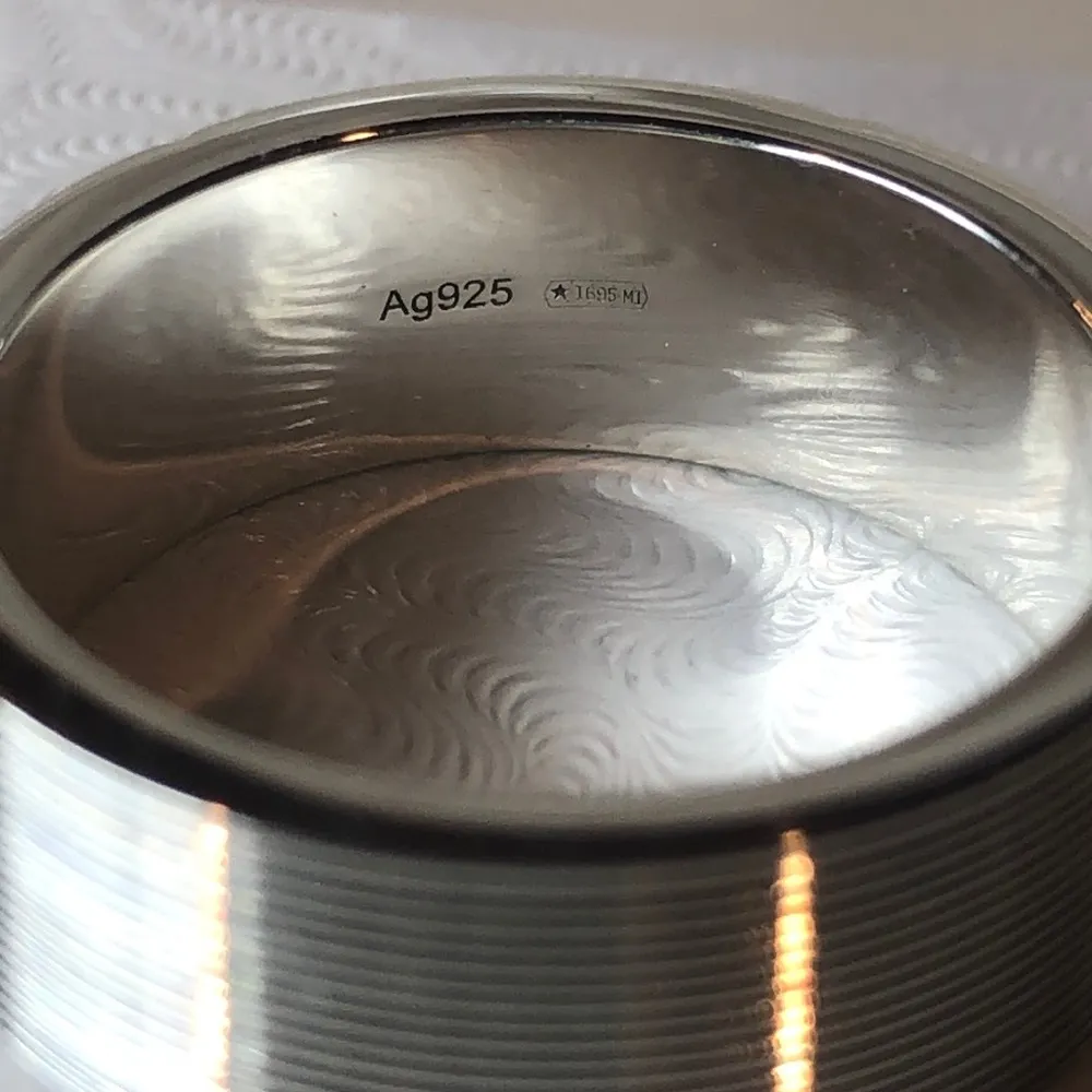 GUCCI Sterling Silver Engraved Cigar Band Ring Size 9-1/2 21 NIB - Image 10