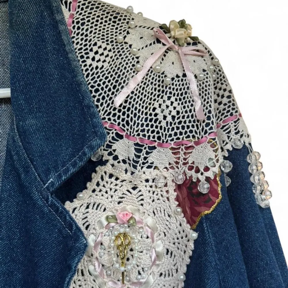 Eclectic Grandma Blazer with Doily Details Blue Size M - Image 6