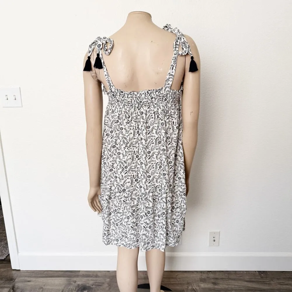 [Old Navy] White Black Floral Print Tassel Tie Straps Swing Dress Size Medium M - Image 3