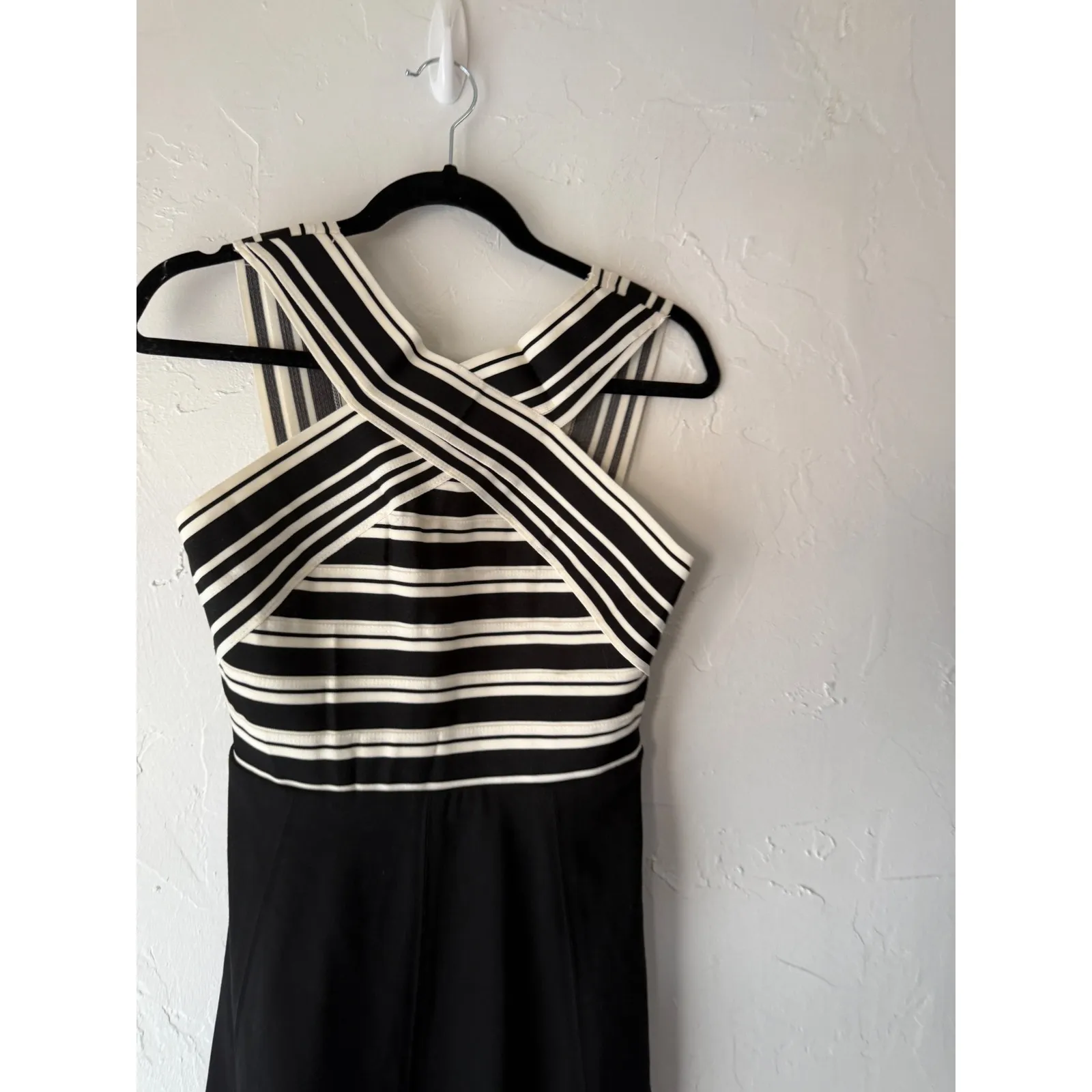 Anthropologie Maeve 2010s Striped Crossneck Black Going Out Bandage Dress Size 4 - Image 3