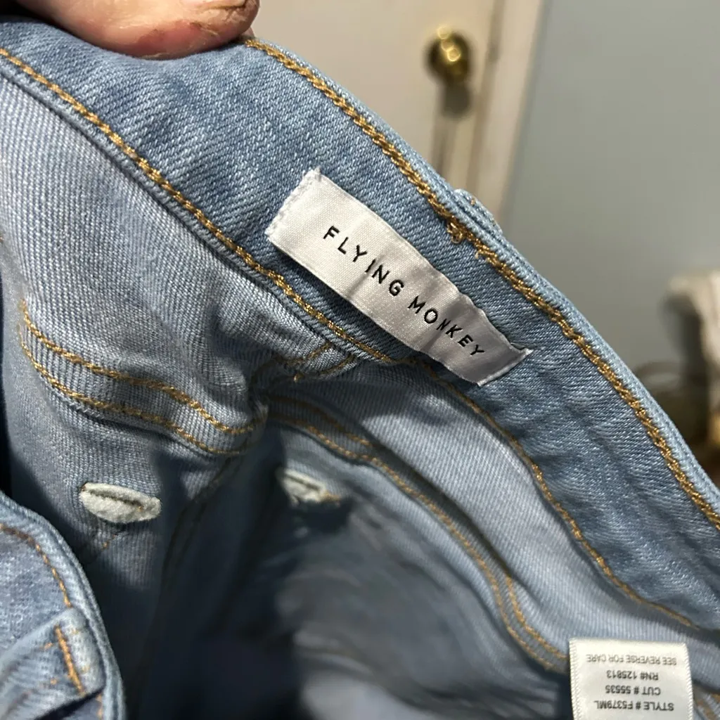 Flying Monkey Light wash ankle crop high rise Women's Jeans size 27 - Image 6