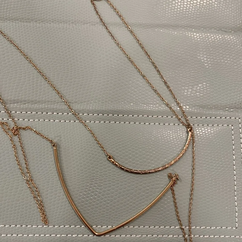 Layering necklaces double strand necklace. Gold - Image 6