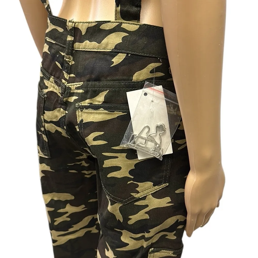 JK Miles Camo Overalls Jogger Ankle Cargo Pockets Jumpsuit Pants Womens Medium Green - Image 4