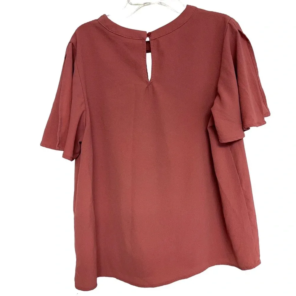 Monteau Los Angeles Keyhole Top Split Flutter Sleeves XL - Image 2