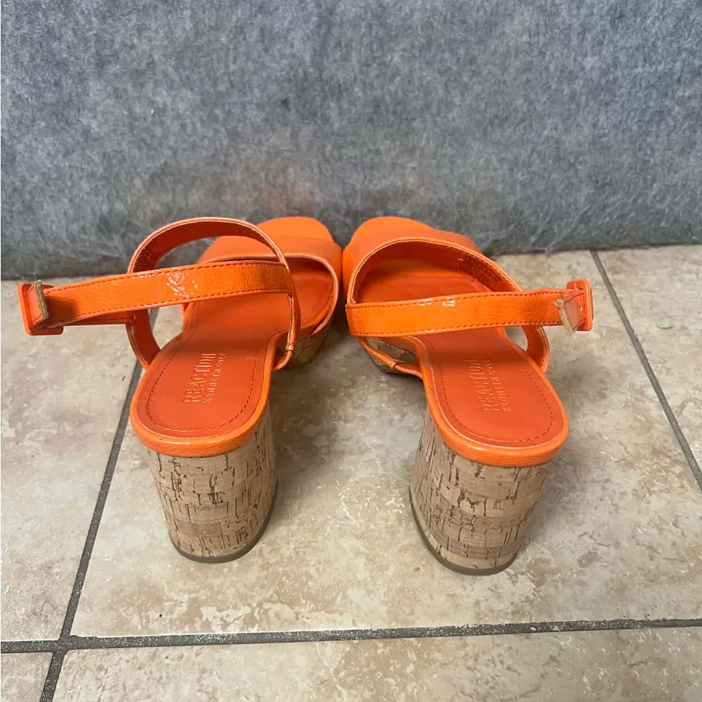 Kenneth Cole Reaction 7.5 Reebeka sandals orange patent finish block heels - Image 4
