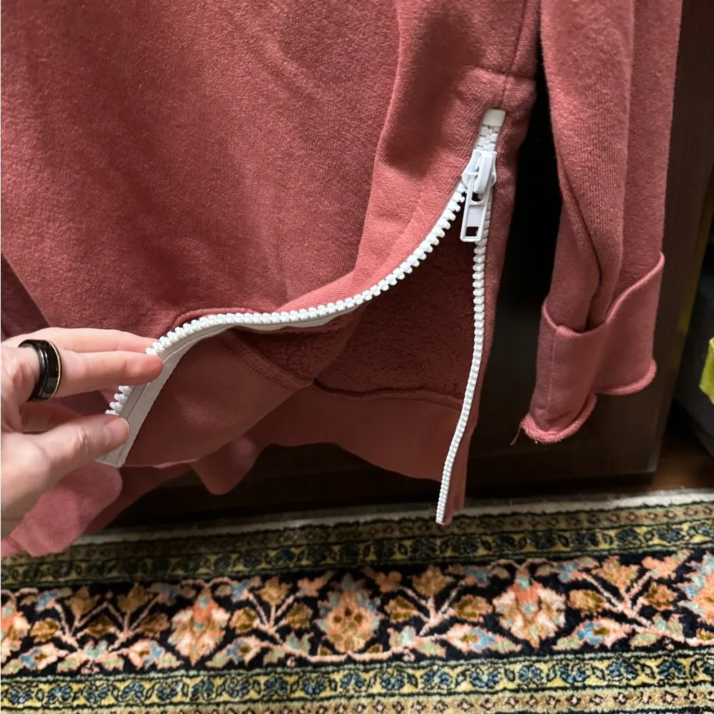 NWT Sundry Grateful Sweatshirt - Image 4