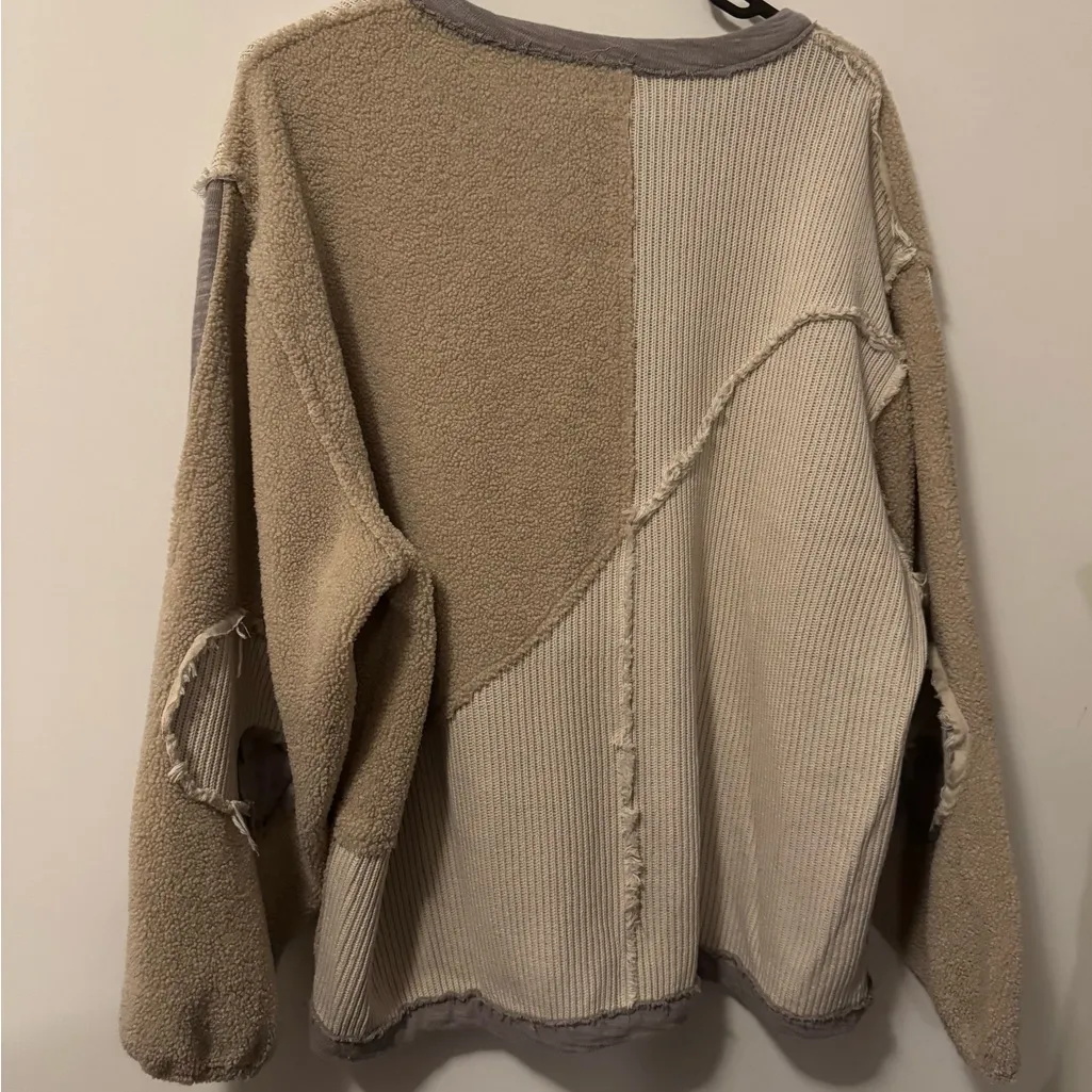 POL Beige and Gray Textured Zip-Up Sweatshirt. Oversized large - Image 6