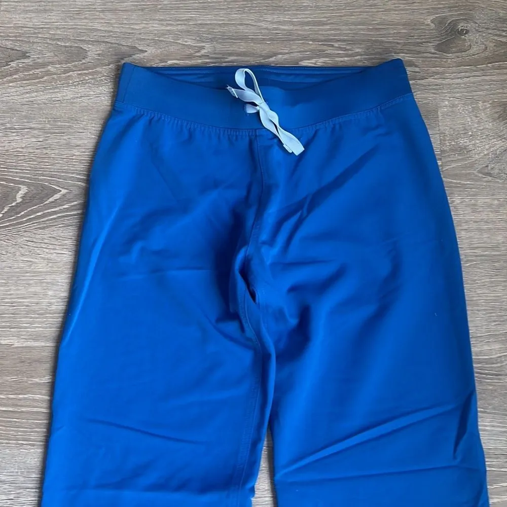 Figs Casma Three-Pocket Scrub seton royal blue - Image 8