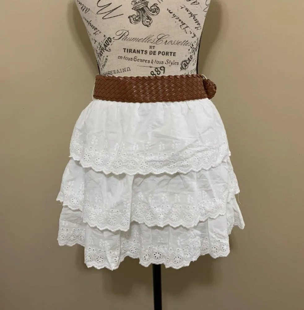 🆕  White Ruffled Skirt With Belt Medium - Image 4