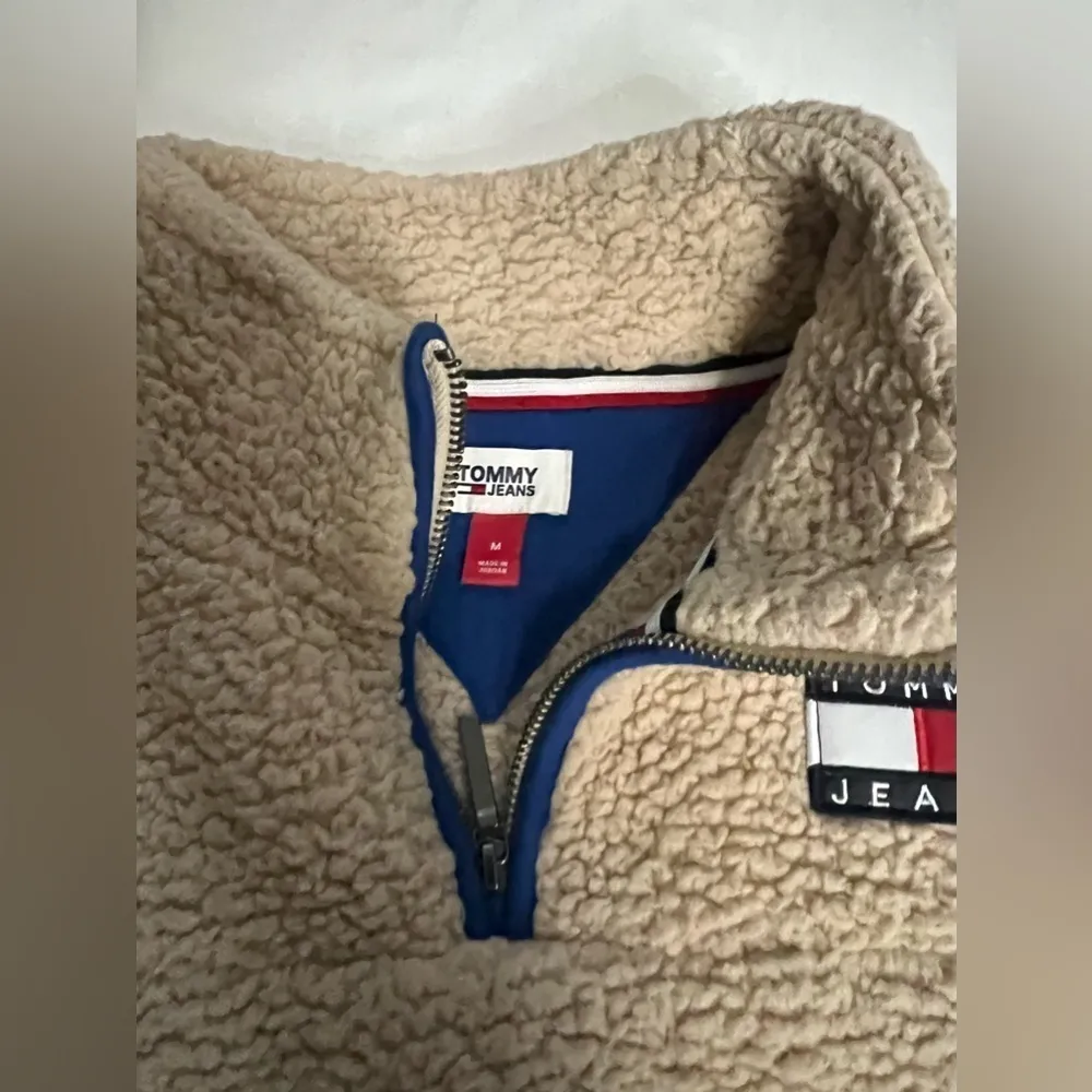 Tommy  Hilfiger Jeans 1/4 Zip Fleece Sherpa Women’s Size Medium - Image 3