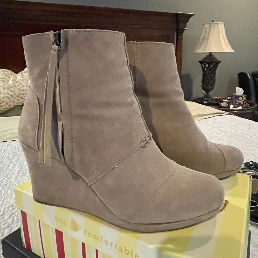 Toms Desert Tan Suede Wedge Booties - Image 2