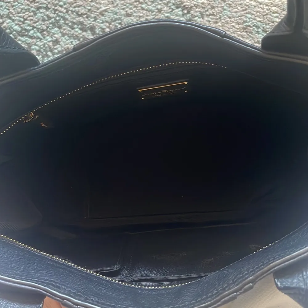 Salvatore Ferragamo bag - Image 13