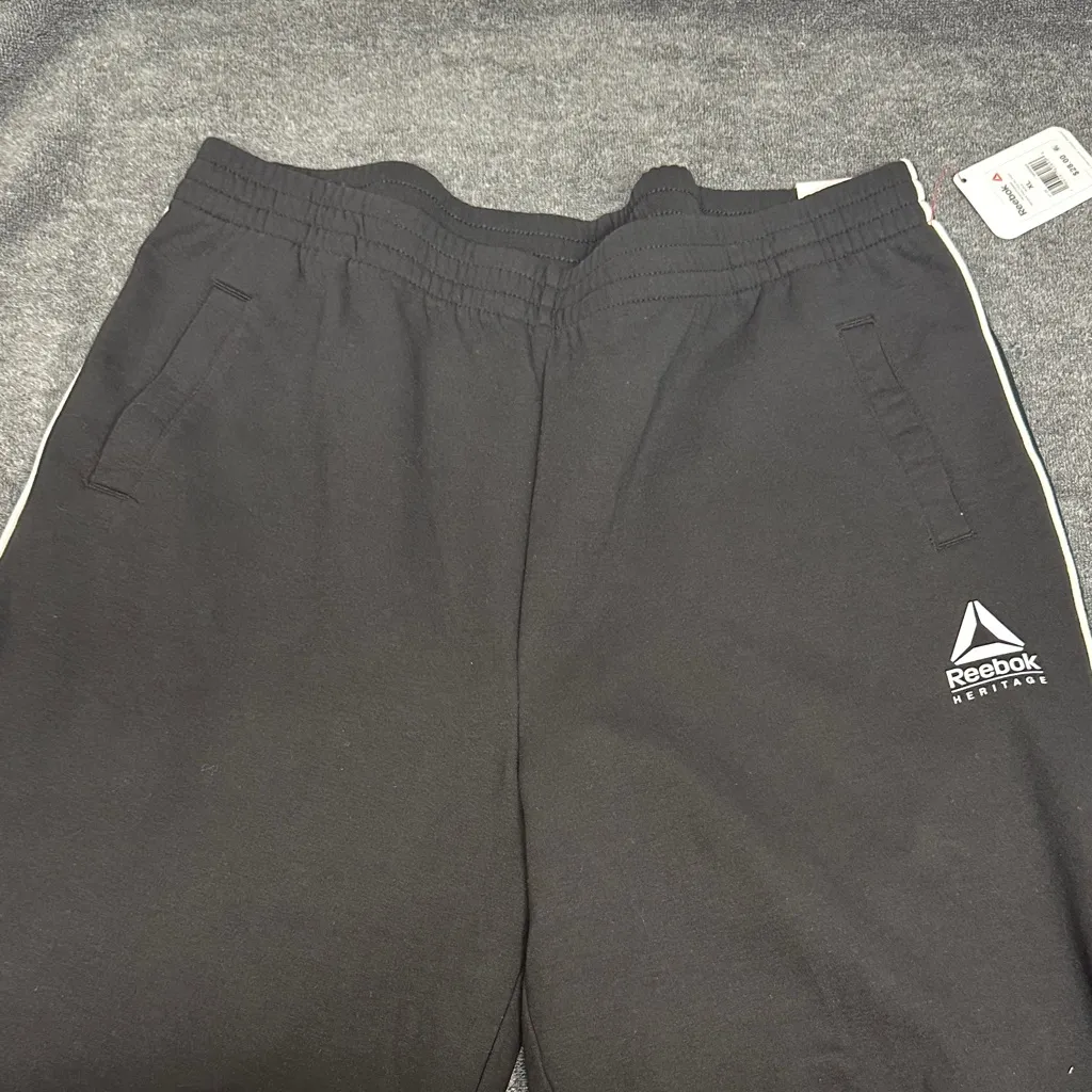 Reebok Black Pants with White Accent - Image 3