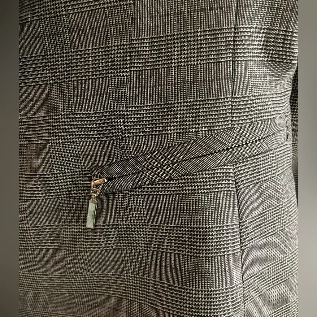 Alfani Plaid Gray Blazer - Image 5