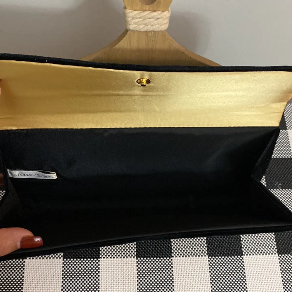 Victoria’s Secret 10”x5” black velvet clutch purse - Image 4