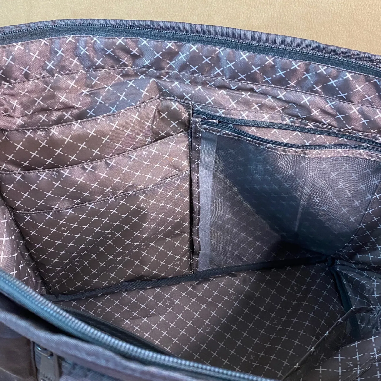 Lug Avion & Punter Quilted Tote Bag Set Sparkle Bottom Gray Travel Weekender EUC - Image 6