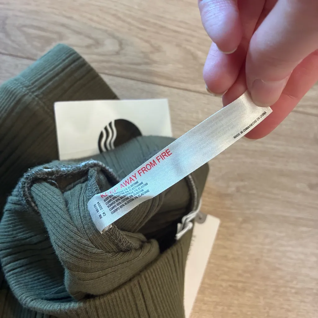 NWT Daily Practice Army Olive Green Ribbed Hardware Knit Mini Skirt Size XS - Image 6