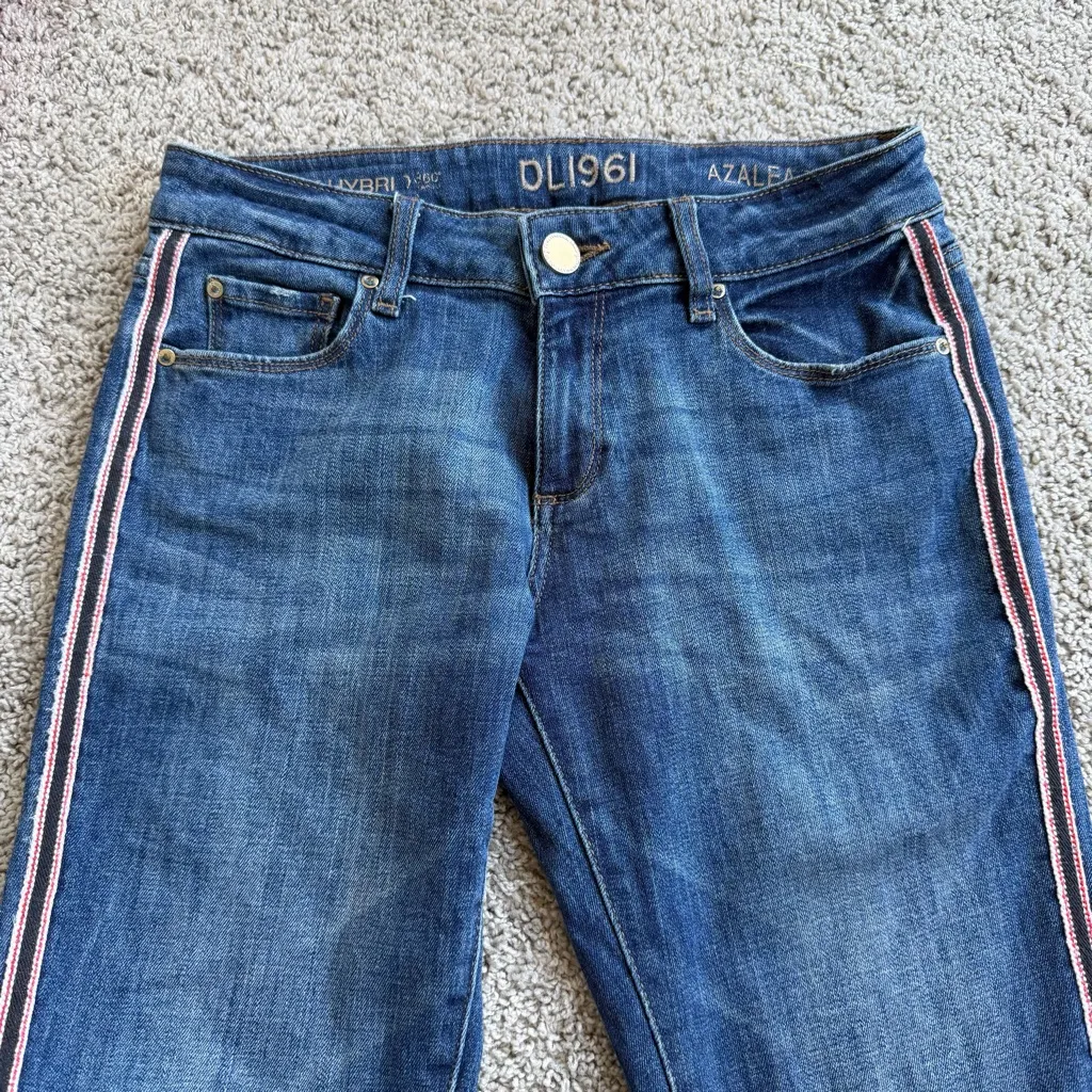 DL1961 Jeans 25 Azalea Relaxed Skinny Distressed Striped Slim Blue Denim Size 26 - Image 3